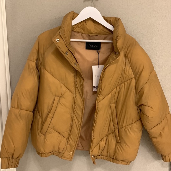 DÈLUC puffer jacket - Picture 7 of 9